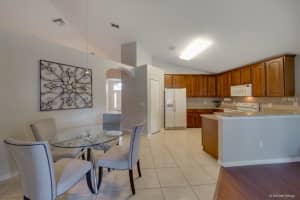 2255 Pelinion St, Apopka, FL 32712, Sold 09/21/15
