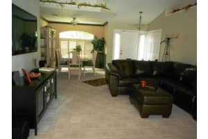 225 Englenook Dr, DeBary, FL 32713, Sold 09/18/15