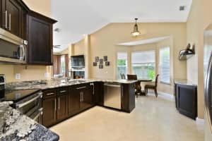 10402 Pointview Ct, Orlando, FL 32836, Sold 10/26/15