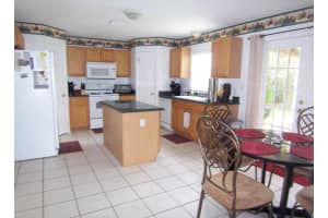 586 Wekiva Bluff St, Apopka, FL 32712, Sold 11/30/15