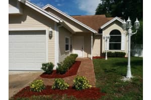 2211 Kentucky Derby Dr, Orlando, FL 32825, Sold 10/20/15
