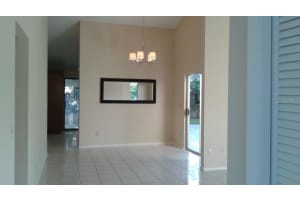 2211 Kentucky Derby Dr, Orlando, FL 32825, Sold 10/20/15