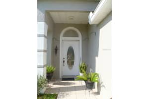 11221 Dacre Ln, Orlando, FL 32824, Sold 10/23/15