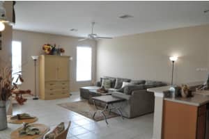 4857 Lakes Edge Ln, Kissimmee, FL 34744, Sold 03/17/16