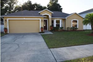 1370 Lazy River Ln, DeLand, FL 32720, Sold 11/05/15
