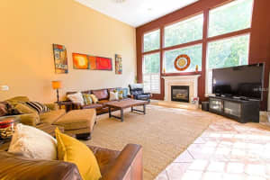 2889 Old Castle Dr, Winter Park, FL 32792, Sold 04/29/16