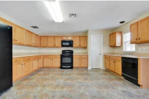 1063 Battery Pointe Dr, Orlando, FL 32828, Sold 11/09/15