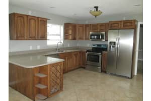7438 Burnway Dr, Orlando, FL 32819, Sold 03/03/16
