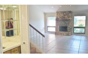 121 Oaks Ct, Sanford, FL 32771, Sold 03/10/16