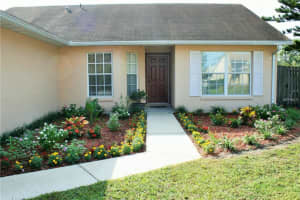 111 Kelly Cir, Sanford, FL 32773, Sold 01/29/16