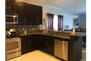 7209 Wakeview Dr, Davenport, FL 33896, Sold 05/06/16