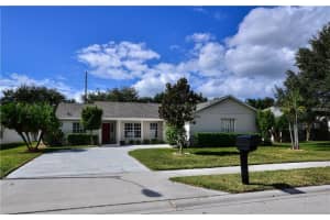 3251 Sawgrass Creek Cir, St Cloud, FL 34772, Sold 02/29/16