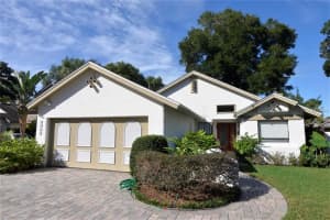 1010 Harbour Dr, Longwood, FL 32750, Sold 01/05/16