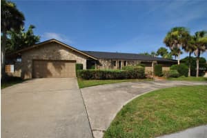 135 N Spring Lake Dr, Altamonte Springs, FL 32714, Sold 04/28/16