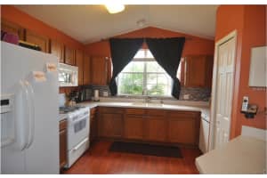 319 Weatherby Pl, Haines City, FL 33844, Sold 02/09/16