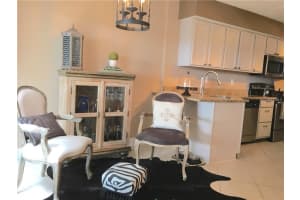 2706 Donaldson Dr, Orlando, FL 32812, Sold 01/20/16