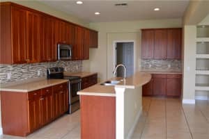 3520 Warbler Way, Kissimmee, FL 34746, Sold 03/11/16