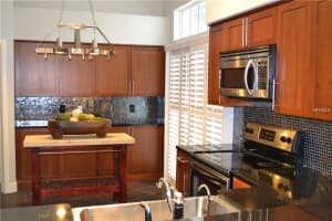 8329 Foxworth Cir, Orlando, FL 32819, Sold 02/16/16