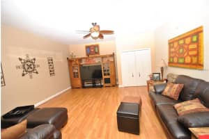 7737 Duckhorn Ct, Orlando, FL 32818, Sold 03/11/16
