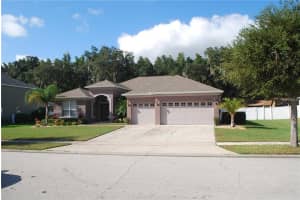 4806 Lakes Edge Ln, Kissimmee, FL 34744, Sold 03/15/16