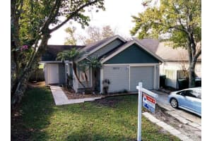 9850 Surrey Ridge Rd, Orlando, FL 32825, Sold 02/17/16