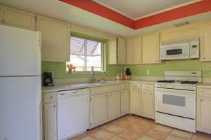 143 Spoonhour Dr, Casselberry, FL 32707, Sold 03/15/16