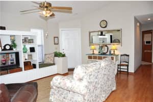1214 Creekbottom Cir, Orlando, FL 32825, Sold 02/09/16
