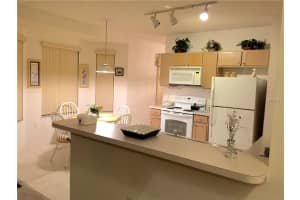 4656 Eagle Peak Dr, Kissimmee, FL 34746, Sold 05/06/16