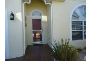 4219 Waterside Pointe Cir, Orlando, FL 32829, Sold 04/25/16