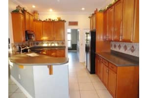 8101 St Albans Dr, Orlando, FL 32835, Sold 06/28/16