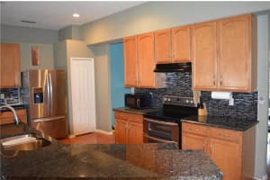 14009 Deep Lake Dr, Orlando, FL 32826, Sold 05/19/16