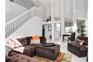 3862 Regents Way, Oviedo, FL 32765, Sold 03/31/16