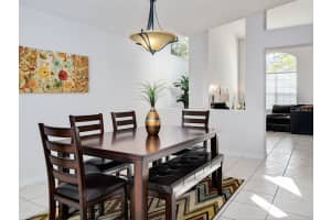 3862 Regents Way, Oviedo, FL 32765, Sold 03/31/16