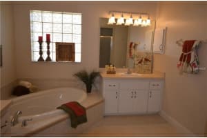 1561 Banbury Loop S, Lakeland, FL 33809, Sold 04/29/16