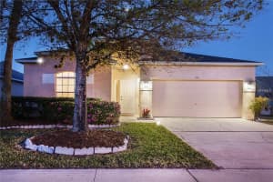 601 Lynn St, Oviedo, FL 32765, Sold 03/15/16