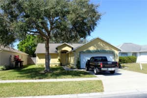 2947 Cialella Pass, St Cloud, FL 34772, Sold 05/31/16