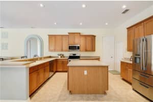 765 Country Charm Cir, Oviedo, FL 32765, Sold 06/09/16