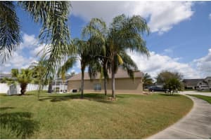 2654 Star Lake View Dr, Kissimmee, FL 34747, Sold 04/21/16