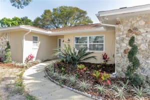 6817 Tamarind Cir, Orlando, FL 32819, Sold 06/06/16