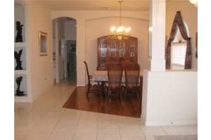 5806 Guenevere Ct, St Cloud, FL 34772, Sold 09/27/16