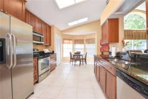 310 Moffat Loop, Oviedo, FL 32765, Sold 05/16/16