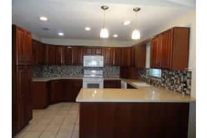 9747 Poplarwood Ct, Orlando, FL 32825, Sold 07/05/16