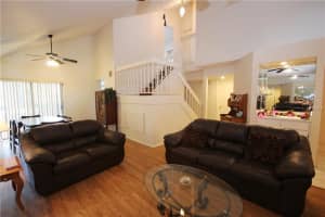 1140 Harbour Dr, Longwood, FL 32750, Sold 07/28/16