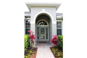 629 Comanche St, Oviedo, FL 32765, Sold 06/23/16