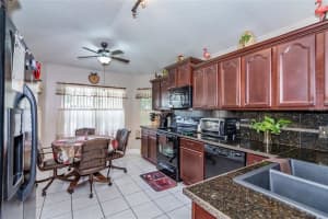267 Easton Cir, Oviedo, FL 32765, Sold 09/08/16