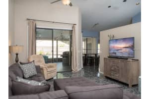 3848 Gatlin Woods Dr, Orlando, FL 32812, Sold 07/08/16