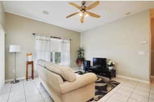4706 Waterside Pointe Cir, Orlando, FL 32829, Sold 06/27/16
