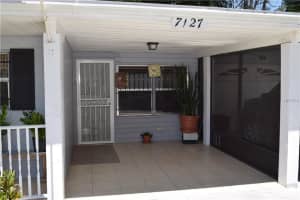 7127 Valiant Ct, Orlando, FL 32818, Sold 04/14/17