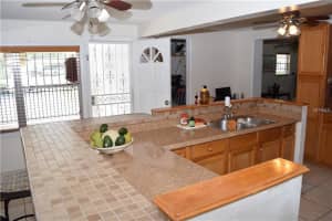 7127 Valiant Ct, Orlando, FL 32818, Sold 04/14/17