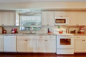 3455 Laurel Dr, Mt Dora, FL 32757, Sold 09/16/16